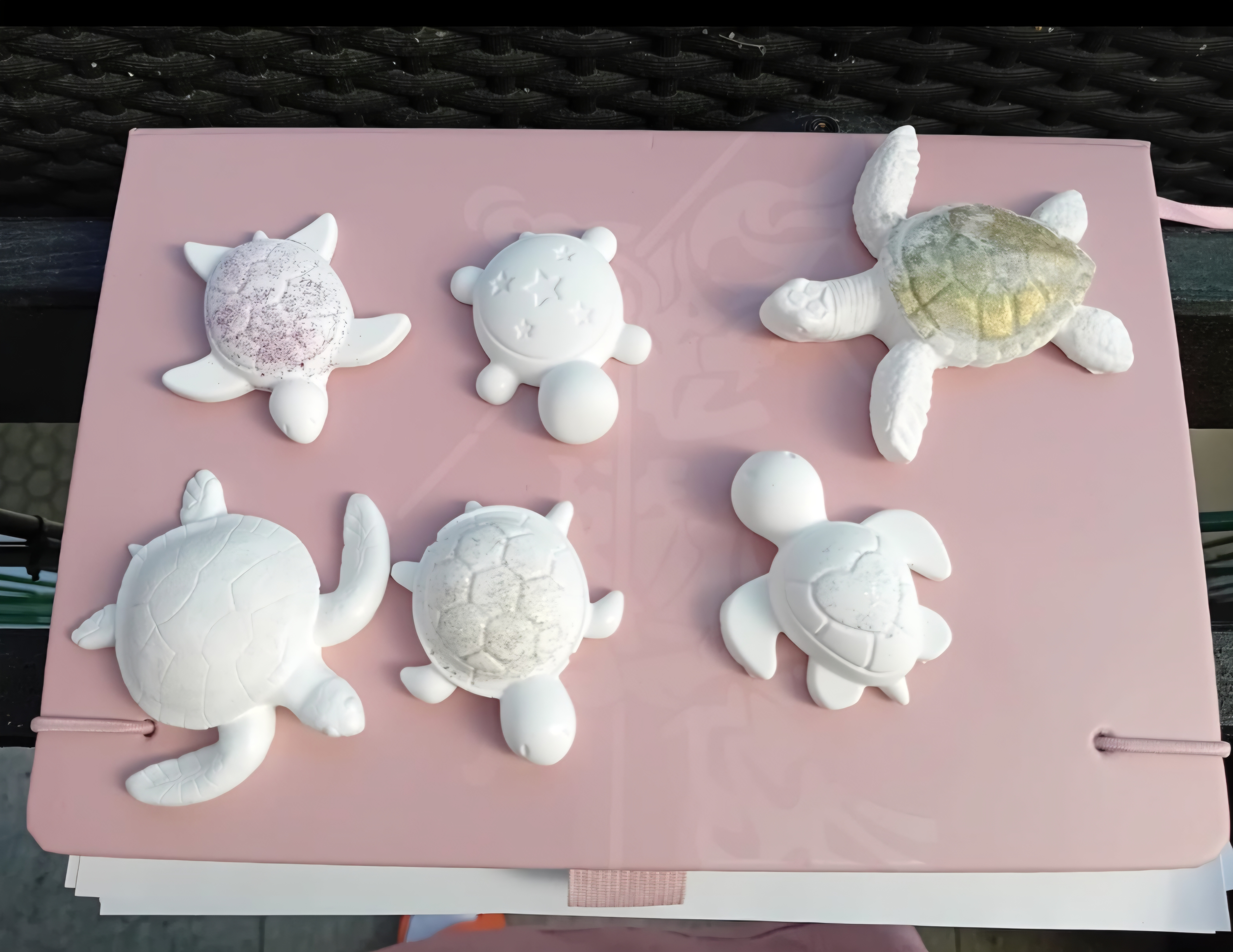 ​auf Anfrage  Magische Magnet Gips-Schildkröten (Handarbeit)